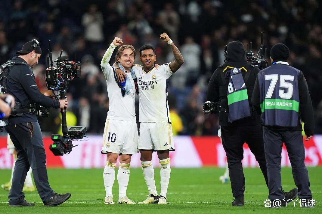 亚云APP下载-德罗巴遭遇二十持续失利，皇家马德里教练压力巨大！比赛高潮迭起的简单介绍